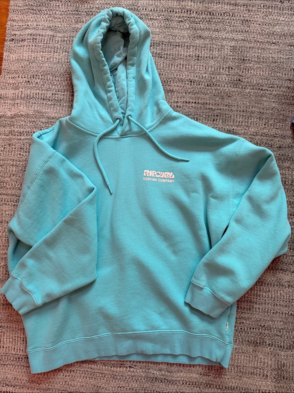 Rip Curl Surf Puff Heritage Hoodie in Aqua Blue Pullover Hoodie with Logo Size S